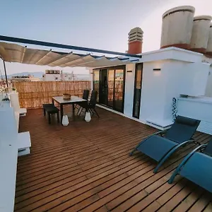 Penthouse With Terrace And Views Appartement