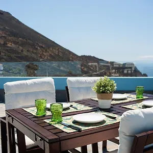 https://casa-azul-fuencaliente-de-la-palma.in-canary-islands.com