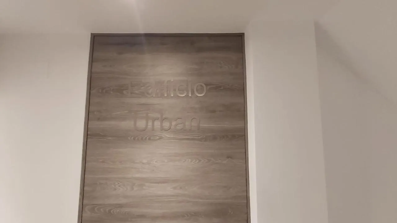 アパート マラガDel Parque Flats Urbanアパートメント スペイン